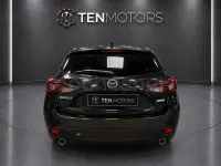 Usado Mazda 3 Style 150 CV (110 kW) 2015 Negro Berlina