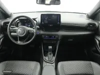Usado Toyota Yaris Style 116 CV (85 kW) 2022 Blanco Utilitario