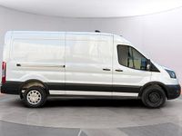 Usado Ford Transit Trend 131 HP (96 kW) 2023 Branco Van