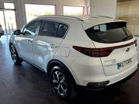 Usado Kia Sportage 136 CV (100 kW) 2021 Blanco SUV