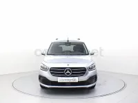 Usado Mercedes T180 116 CV (85 kW) 2024 Gris / plata Monovolumen