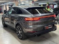 Usado Porsche Cayenne 462 CV (339 kW) 2020 Gris / plata SUV