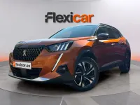 Usado Peugeot 2008 Allure 131 CV (96 kW) 2020 Naranja SUV