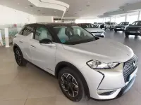 Usado DS Automobiles DS3 Crossback Connected Chic 102 CV (75 kW) 2020 Pintura chrystal pearl SUV