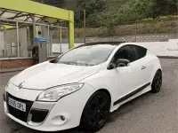 Usado Renault Mégane III Dynamique 180 CV (132 kW) 2009 Blanco Berlina