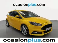 Usado Ford Focus ST 250 CV (183 kW) 2017 Amarillo Berlina