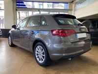 Usado Audi A3 110 CV (80 kW) 2014 Marrón Berlina