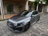 Usado Audi RS3 Ambiente 400 CV (294 kW) 2023 Gris / plata Berlina