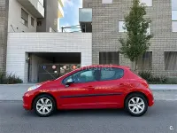 Usado Peugeot 207 Sport 90 CV (66 kW) 2007 Rojo Berlina