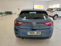 Usado Renault Mégane IV Intens 130 CV (95 kW) 2016 Azul Berlina