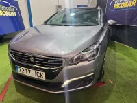 Usado Peugeot 508 SW Active 150 CV (110 kW) 2015 Gris / plata Familiar