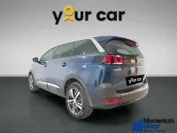 Usado Peugeot 5008 Allure 131 CV (96 kW) 2023 Azul SUV