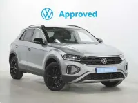 Usado VW T-Roc 110 CV (80 kW) 2023 Gris / plata SUV