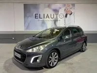Usado Peugeot 308 SW Family 112 CV (82 kW) 2012 Azul Familiar