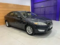 Usado Ford Mondeo Trend 140 CV (102 kW) 2009 Azul Berlina