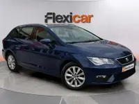 Usado Seat Leon Style 115 CV (84 kW) 2019 Azul Berlina
