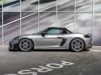Usado Porsche 718 500 CV (367 kW) 2024 Gris / plata Descapotable