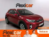 Usado Kia Stonic 101 CV (74 kW) 2021 Rojo SUV