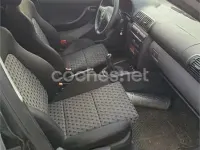 Usado Seat Leon Sport 150 CV (110 kW) 2002 Negro Utilitario
