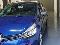 Usado Renault Clio GrandTour Zen 118 CV (86 kW) 2016 Azul Familiar