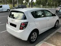 Usado Chevrolet Aveo LT 86 CV (63 kW) 2012 Blanco Berlina