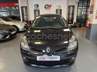 Usado Renault Clio II Extreme 100 CV (73 kW) 2006 Negro Berlina