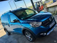 Usado Dacia Dokker 90 CV (66 kW) 2017 Azul Monovolumen