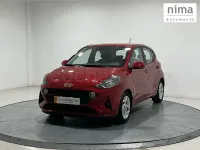 Usado Hyundai i10 67 CV (49 kW) 2022 Rojo Utilitario