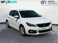 Usado Peugeot 308 Active 100 CV (73 kW) 2020 Blanco Berlina
