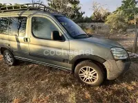 Usado Peugeot Partner Outdoor 90 CV (66 kW) 2005 Verde Monovolumen