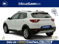 Usado Kia Stonic 79 CV (58 kW) 2025 Blanco SUV