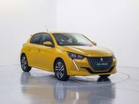 Usado Peugeot 208 Allure 102 CV (75 kW) 2021 Amarillo Utilitario