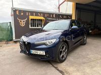 Usado Alfa Romeo Stelvio Sprint 190 CV (139 kW) 2020 Azul SUV
