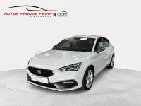 Usado Seat Leon FR 116 CV (85 kW) 2025 Blanco Berlina