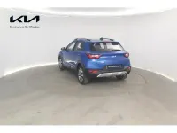 Usado Kia Stonic 101 CV (74 kW) 2025 Azul SUV