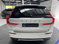 Usado Volvo XC60 R-Design 235 CV (172 kW) 2020 Blanco SUV