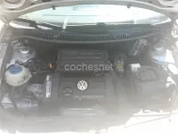 Usado VW Polo Advance 75 HP (55 kW) 2006 Cinzento Citadino