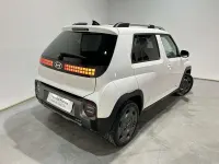 Usado Hyundai Inster 85 kW (116 CV) 2025 Blanco Utilitario