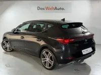 Usado Seat Leon FR 204 CV (150 kW) 2025 Negro Berlina