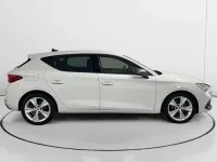 Usado Seat Leon FR 150 CV (110 kW) 2023 Blanco Berlina