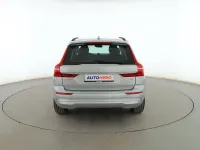 Usado Volvo XC60 Core 197 CV (144 kW) 2022 Gris SUV