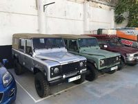 Usado Land Rover Defender 122 CV (89 kW) 2000 Plateado SUV