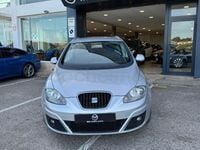 Usado Seat Altea XL Style 105 CV (77 kW) 2013 Gris / plata Monovolumen