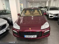 Usado Porsche Cayenne Turbo 500 CV (367 kW) 2007 Granate SUV