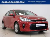 Usado Kia Rio 84 CV (61 kW) 2018 Rojo Utilitario