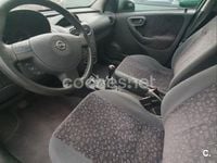Usado Opel Corsa Cosmo 90 CV (66 kW) 2002 Verde Berlina