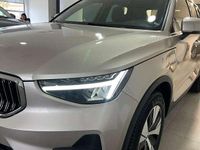 Usado Volvo XC40 Core 211 CV (155 kW) 2023 Beige SUV