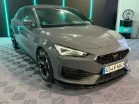 Usado Cupra Leon 150 CV (110 kW) 2024 Gris / plata Berlina