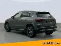 Usado Mercedes GLA250 AMG line 218 CV (160 kW) 2025 Gris montaña SUV