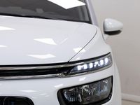 Usado Citroën C4 Shine 120 CV (88 kW) 2018 Blanco Monovolumen
